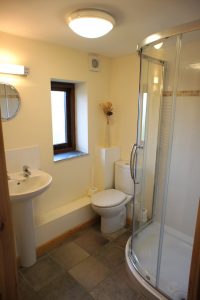 Mowhay Ensuite Shower